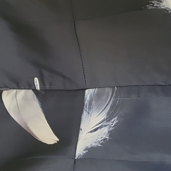 Pilgrim Size 6 Navy Blue Feather Print Dress - Picture 6 of 8